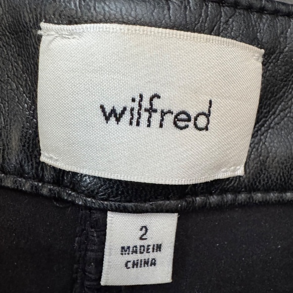 faux leather black pants - Picture 2 of 3